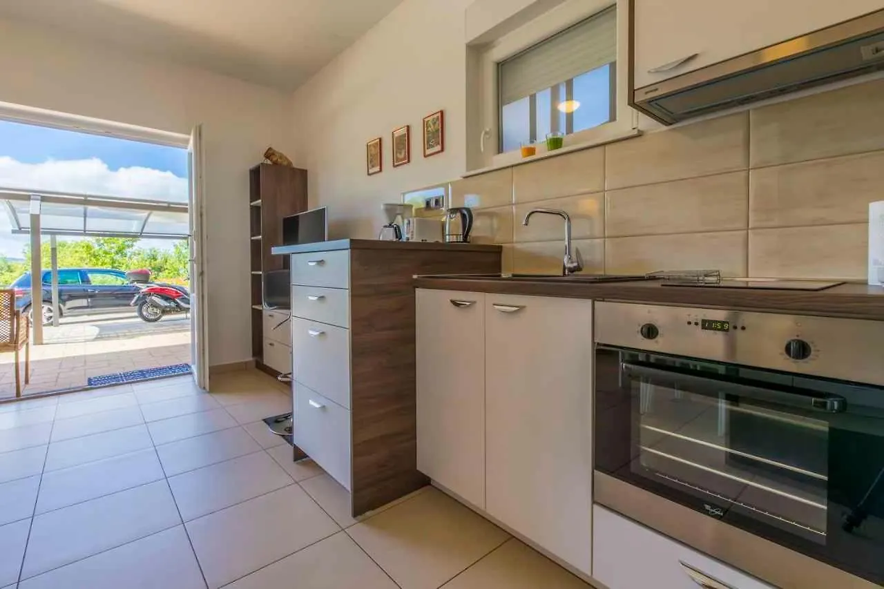 Apartment Studio In Dramalj 39932 Croatia